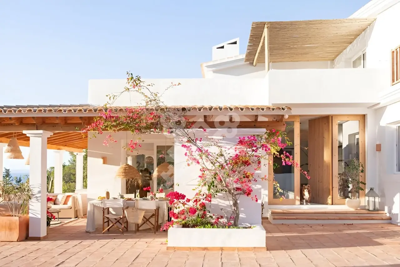 Villa on Formentera, Spain, 315 m² - picture 3