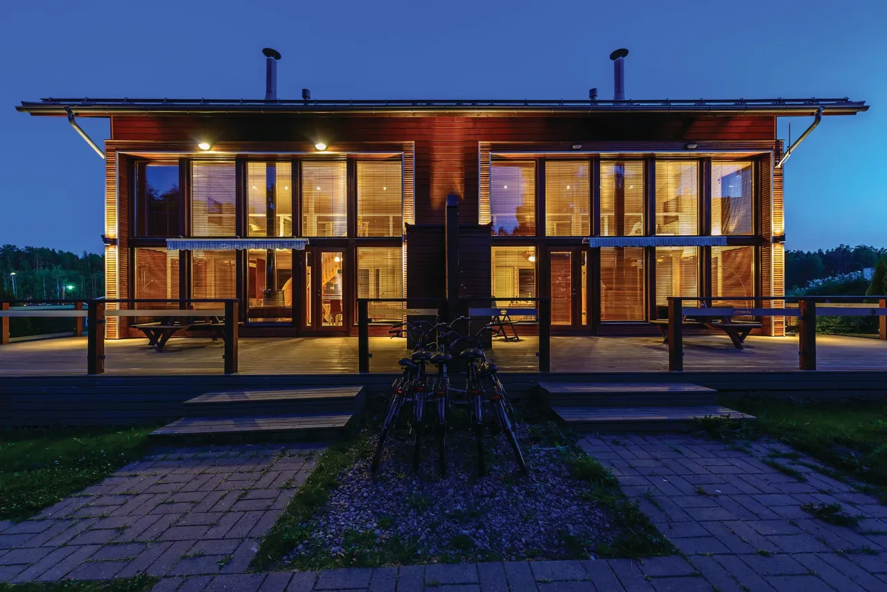 Maison à Rauha, Finlande, 800 m² - image 2