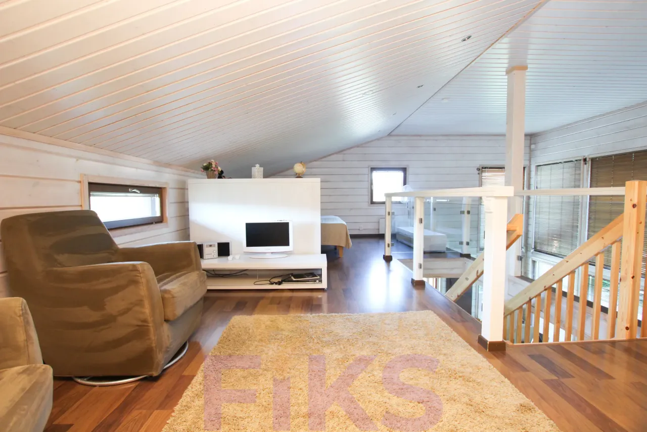 Maison à Rauha, Finlande, 800 m² - image 6