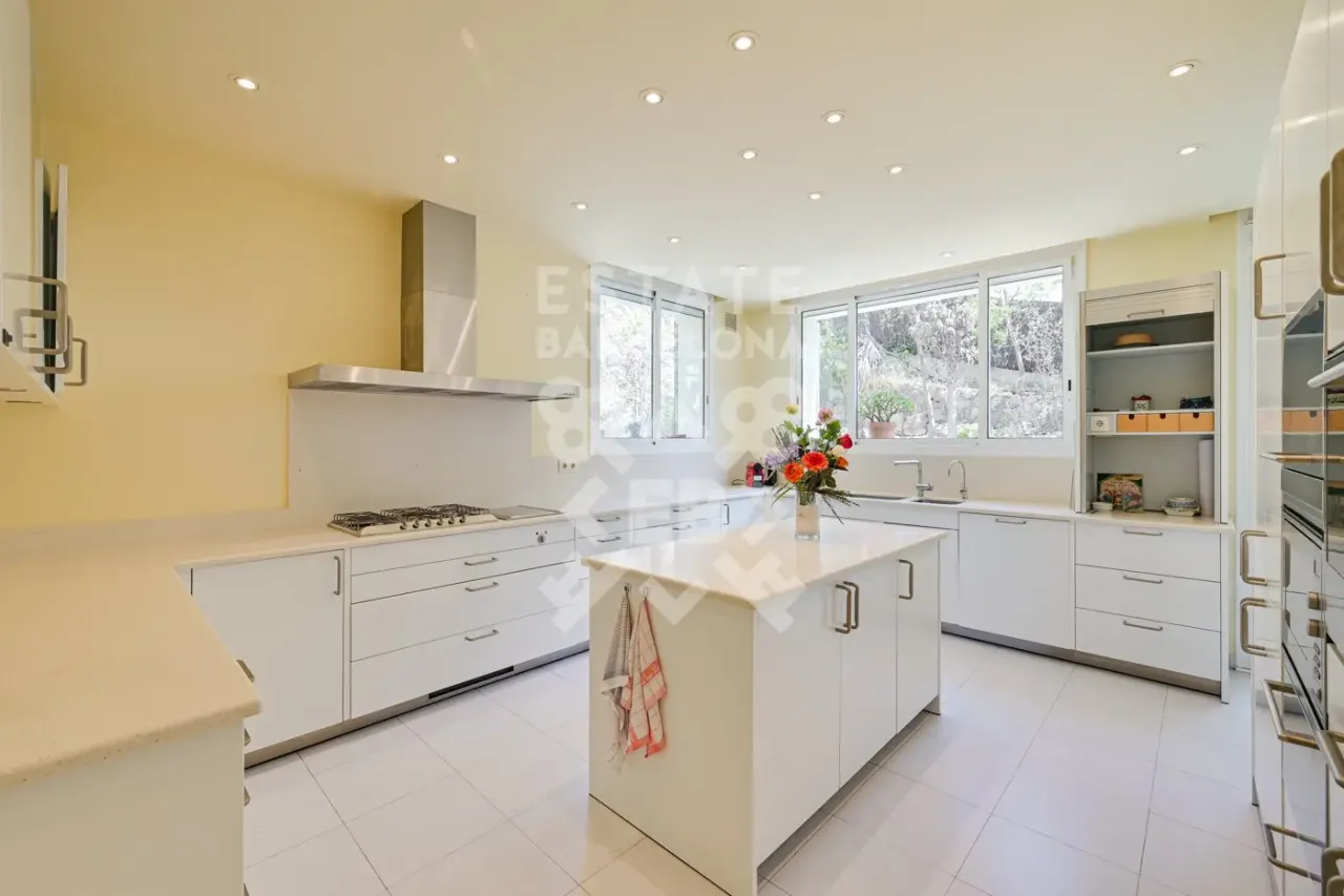 Villa à Sitges, Espagne, 910 m² - image 6