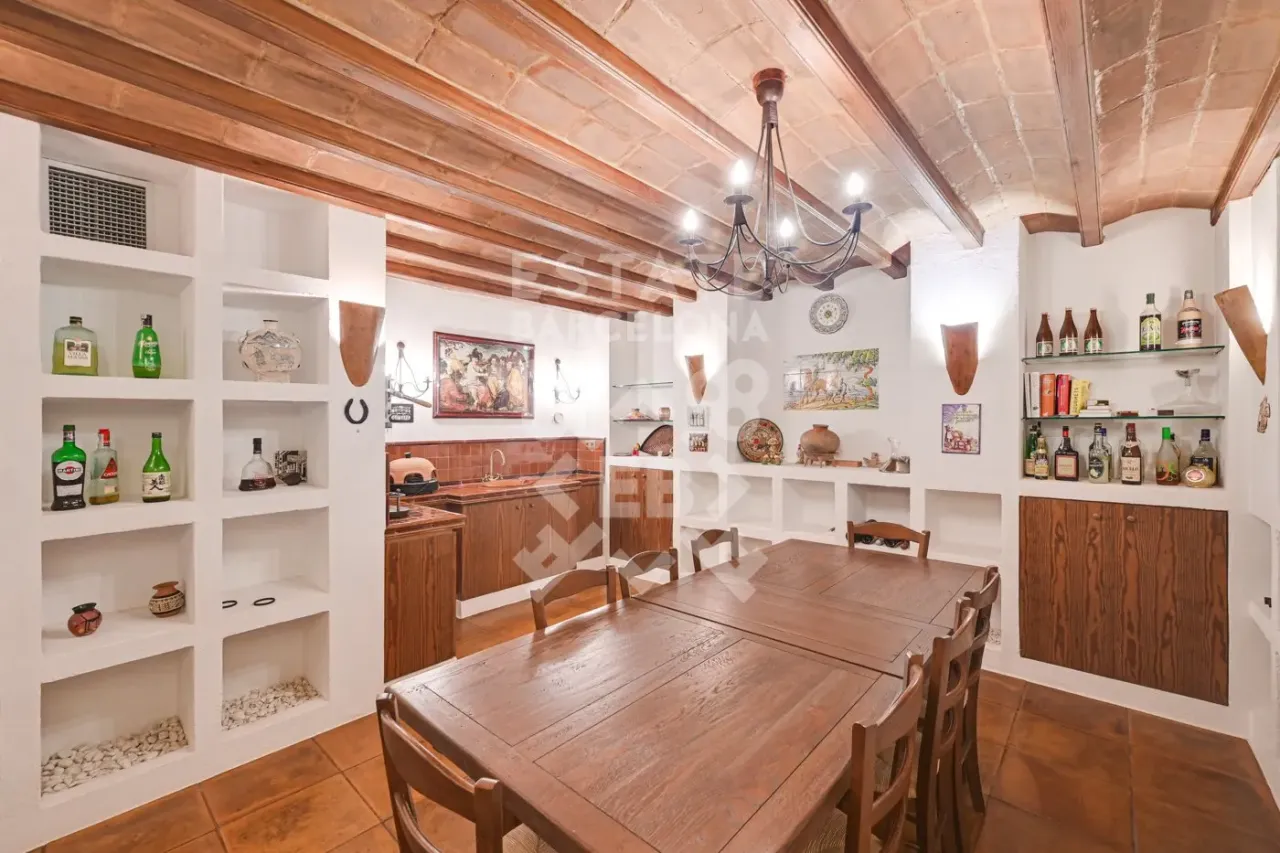 Villa à Sitges, Espagne, 910 m² - image 16