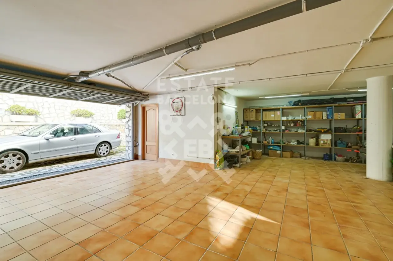 Villa en Lloret de Mar, España, 348 m² - imagen 3