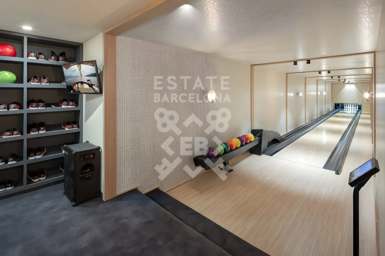 Villa in Marbella, Spain, 2 000 m² - picture 10