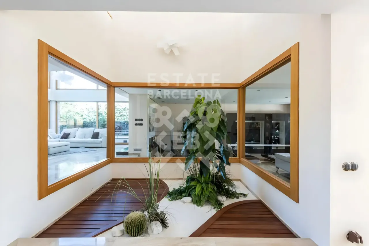 Villa in Valencia, Spanien, 1 123 m² - Foto 4