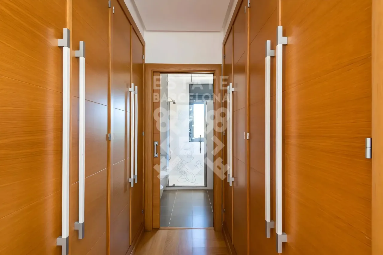 Villa in Valencia, Spanien, 1 123 m² - Foto 13