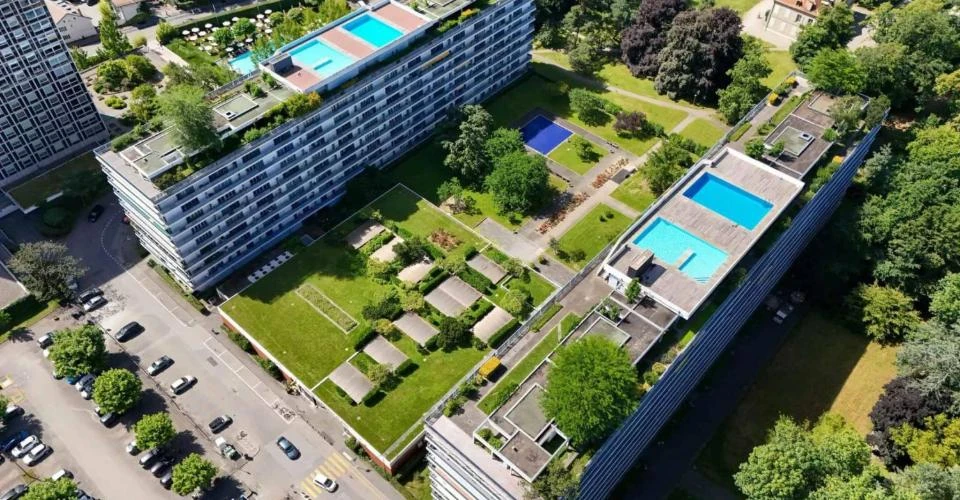 Flat in Geneva, Switzerland, 231 m² - picture 3