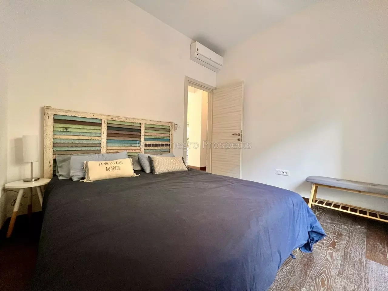 Flat in Dobrota, Montenegro, 64 m² - picture 6