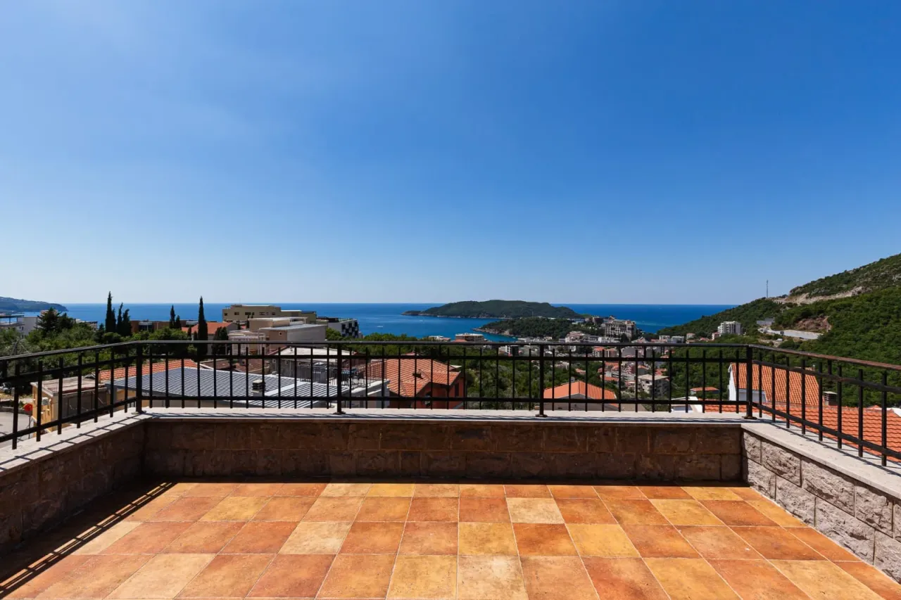 Villa in Becici, Montenegro, 495 m² - picture 10