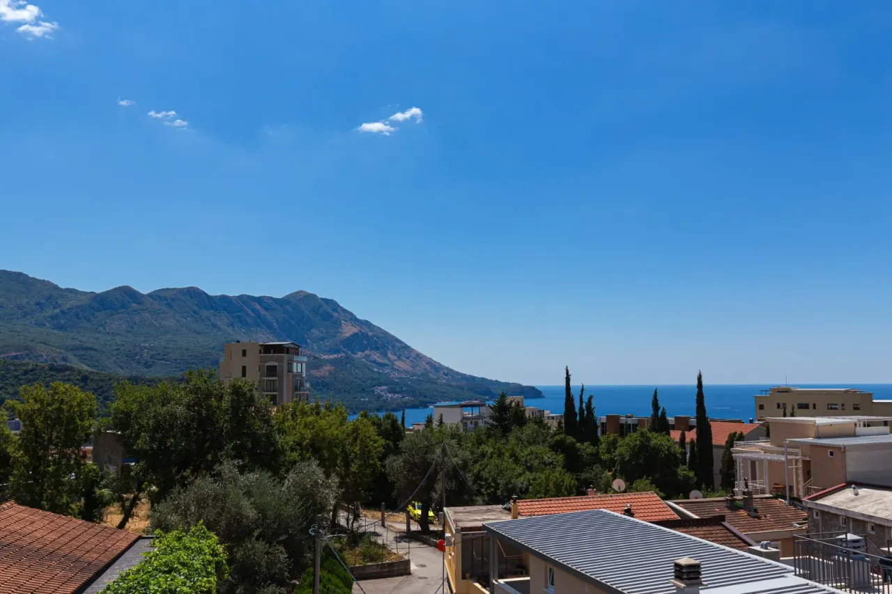 Villa in Becici, Montenegro, 495 m² - picture 11