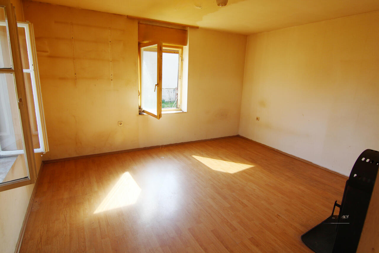 Flat in Ljubljana, Slovenia, 30 m² - picture 1