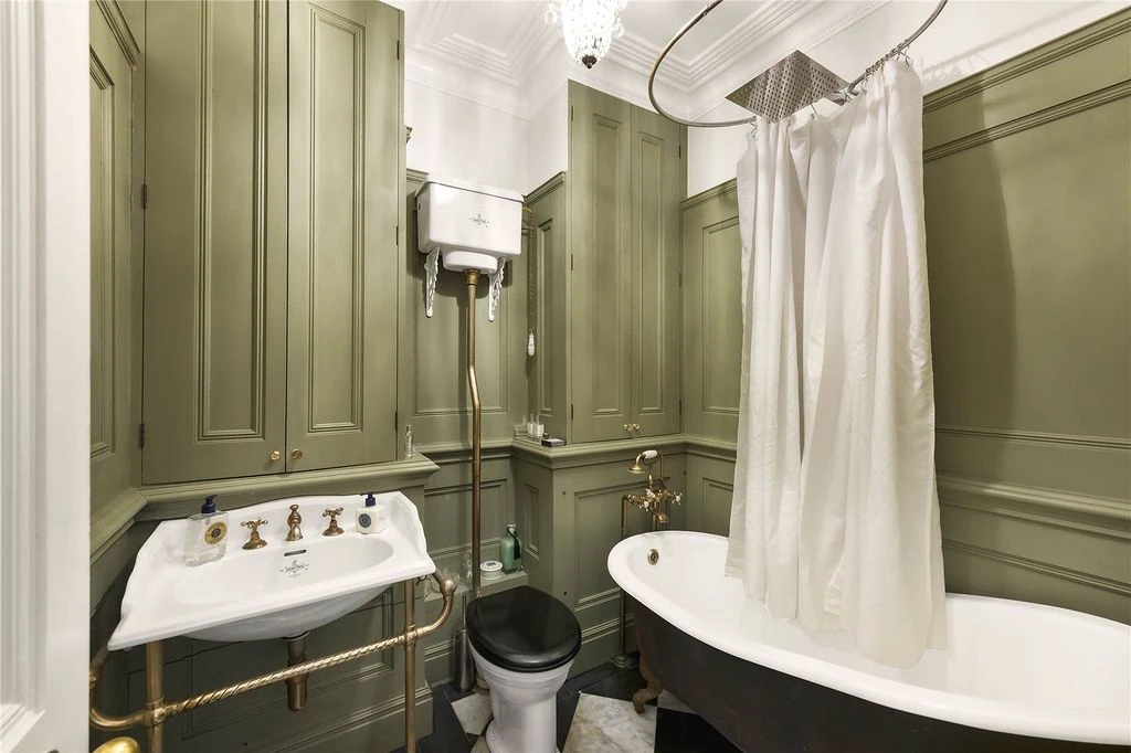 Flat in London, United Kingdom, 61 m² - picture 3