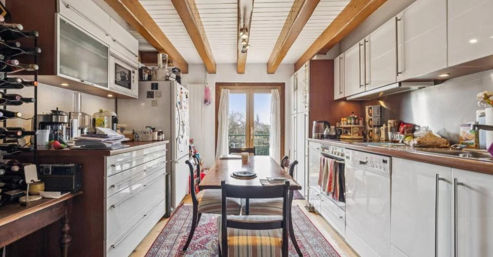 Flat in Geneva, Switzerland, 290 m² - picture 3