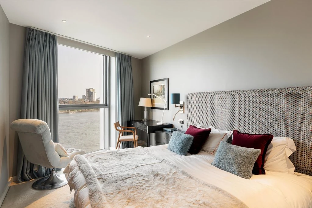 Flat in London, United Kingdom, 167 m² - picture 4