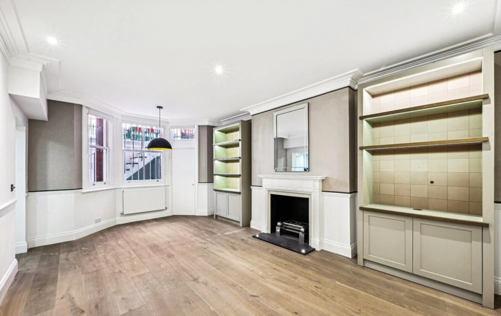 Flat in London, United Kingdom, 91 m² - picture 7