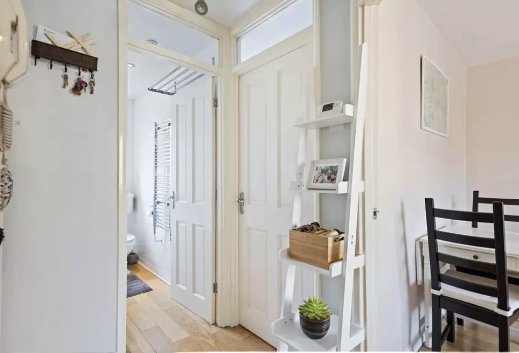 Flat in London, United Kingdom, 32 m² - picture 1