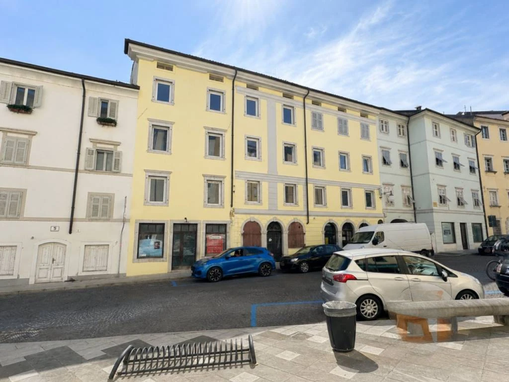 Appartement à Gorizia, Italie, 100 m² - image 1