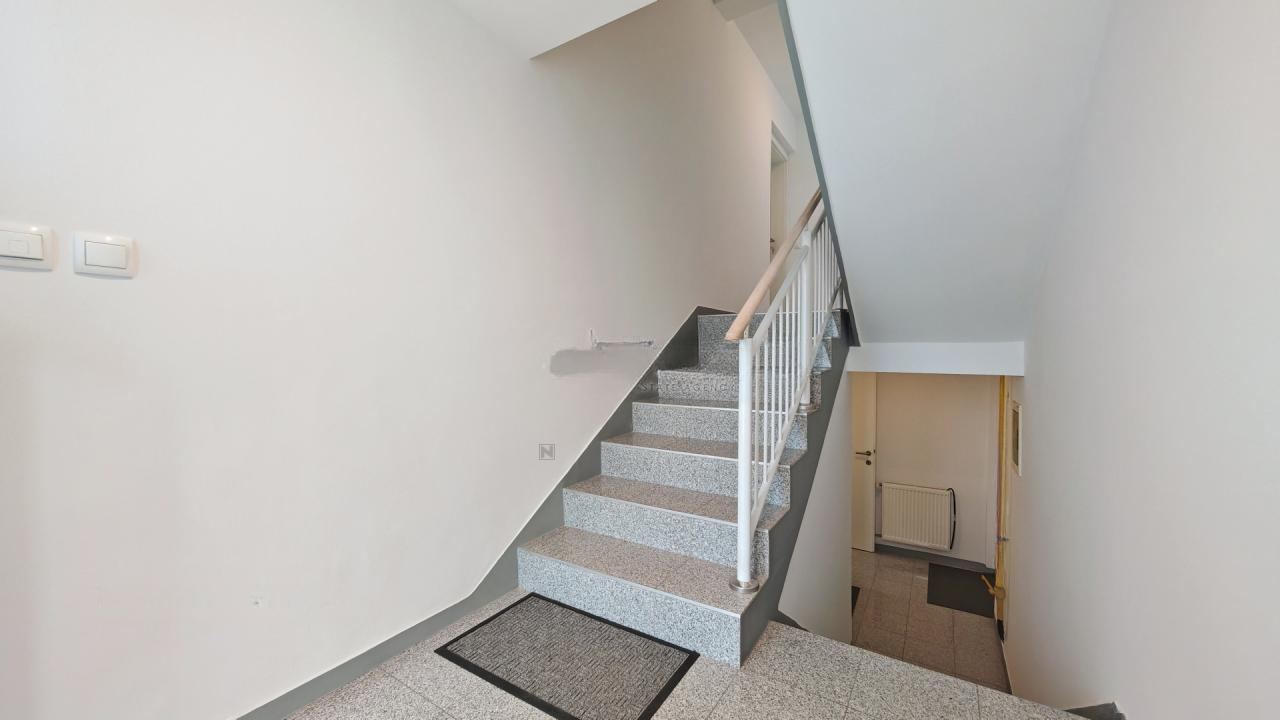 House in Ljubljana, Slovenia, 392 m² - picture 2