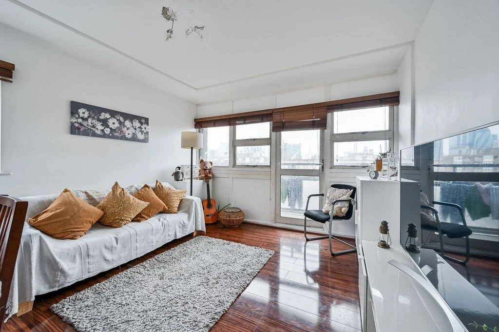 Flat in London, United Kingdom, 59 m² - picture 6