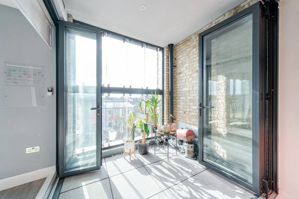 Flat in London, United Kingdom, 50 m² - picture 8