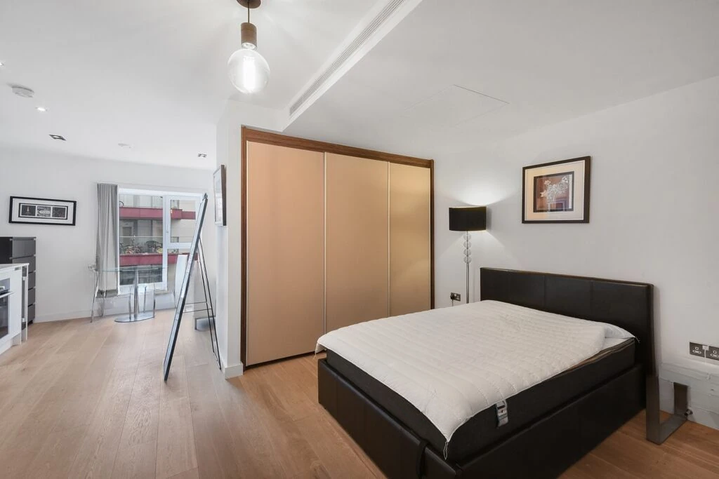 Flat in London, United Kingdom, 36 m² - picture 9