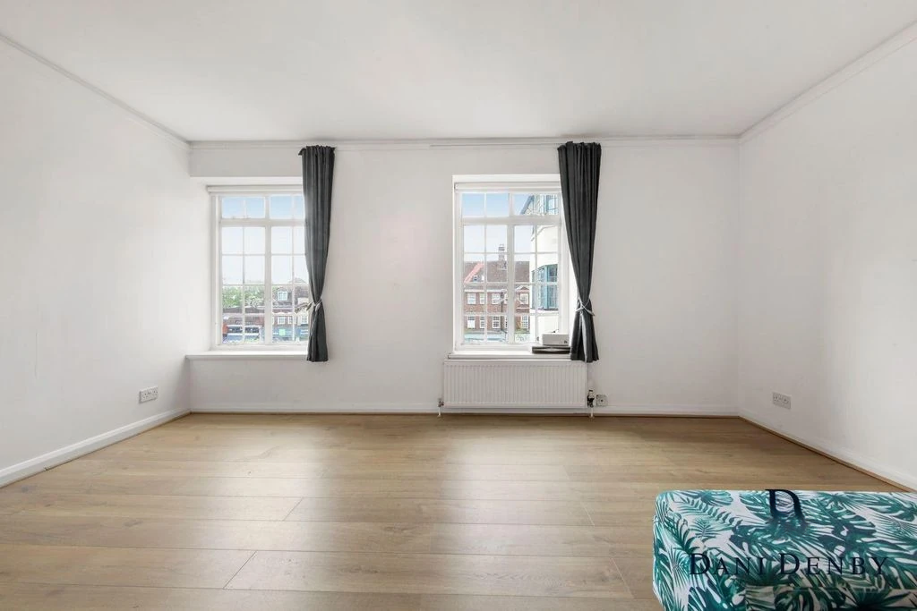 Flat in London, United Kingdom, 62 m² - picture 9