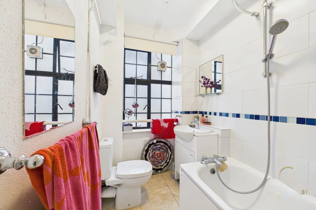 Flat in London, United Kingdom, 35 m² - picture 10