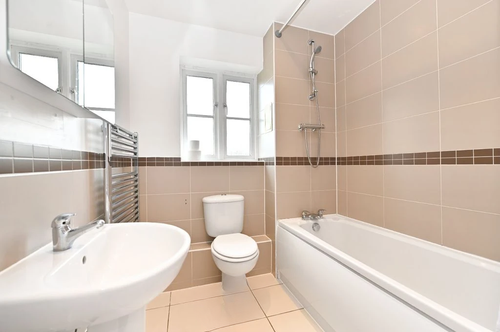 Flat in London, United Kingdom, 67 m² - picture 10