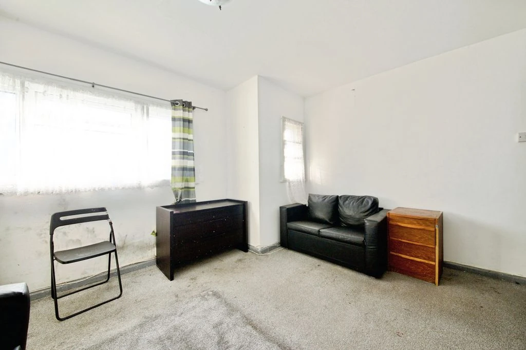 Flat in London, United Kingdom, 54 m² - picture 11