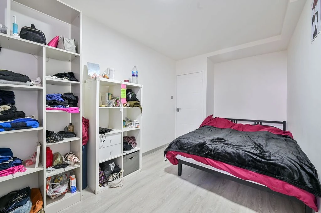 Flat in London, United Kingdom, 69 m² - picture 16