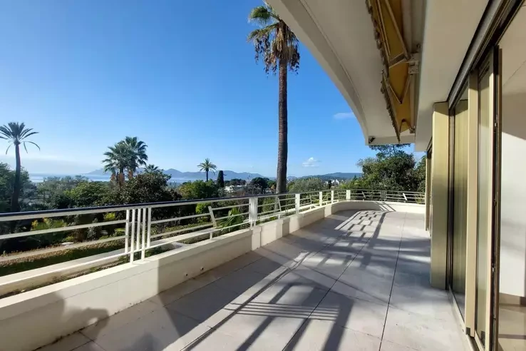 Appartamento a Cannes, Francia, 156 m² - foto 1