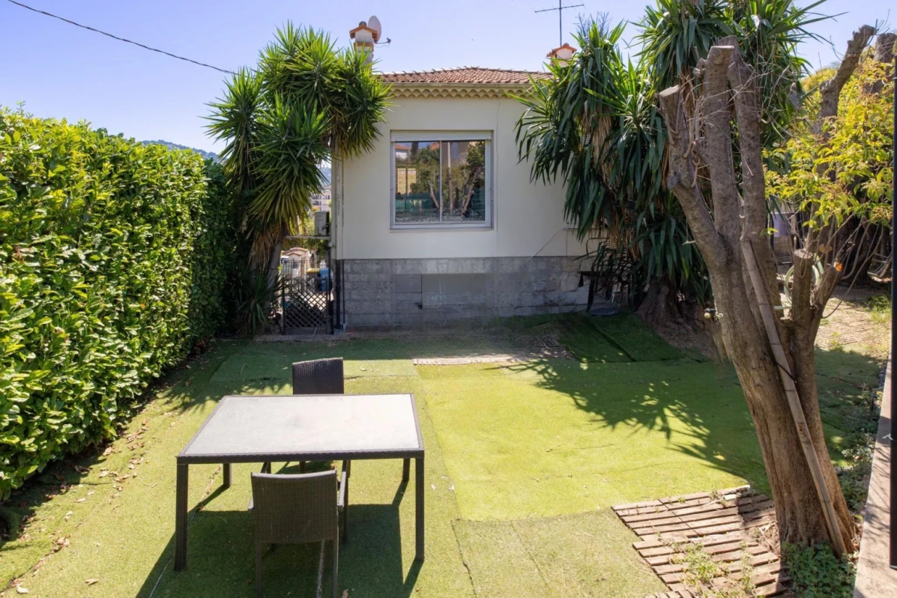 Casa en Cannes, Francia, 195 m² - imagen 1