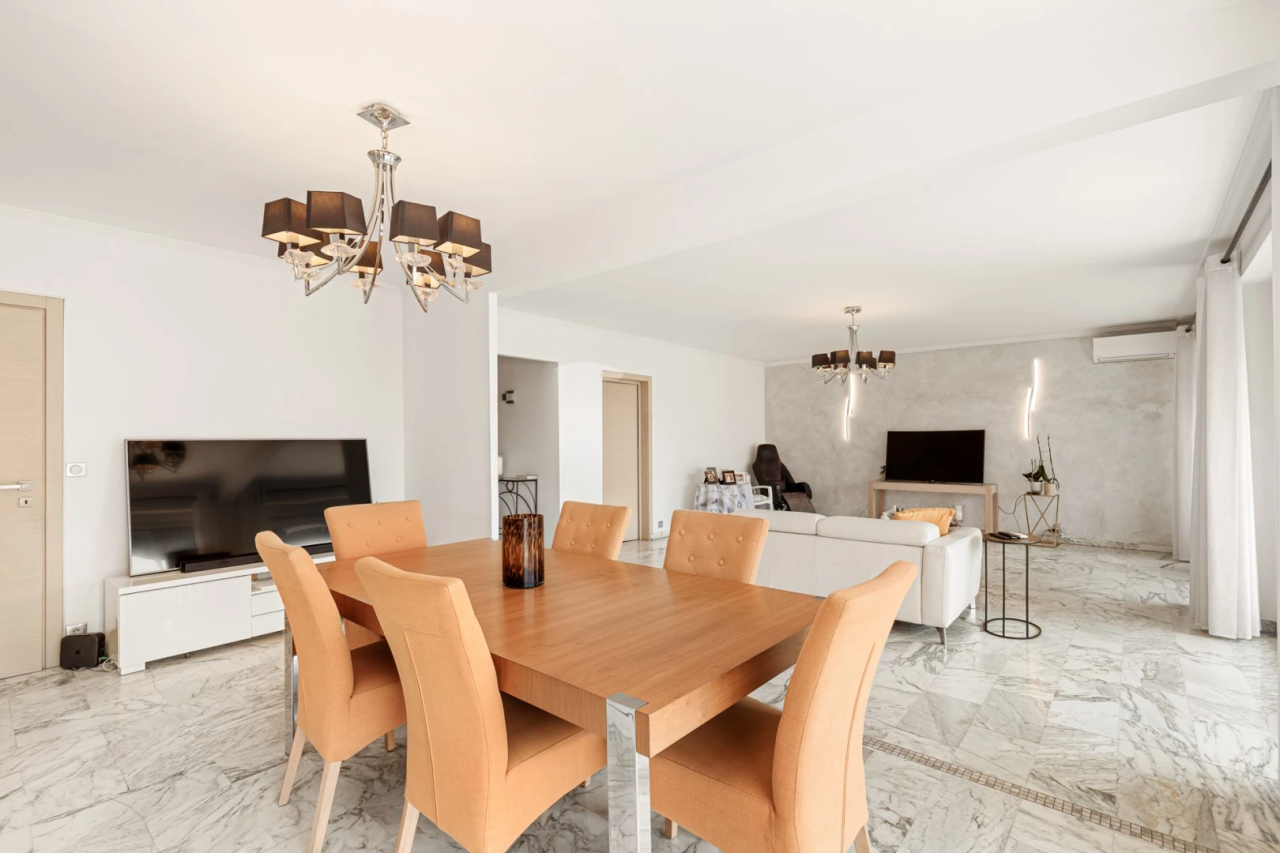 Appartamento a Cannes, Francia, 149 m² - foto 1