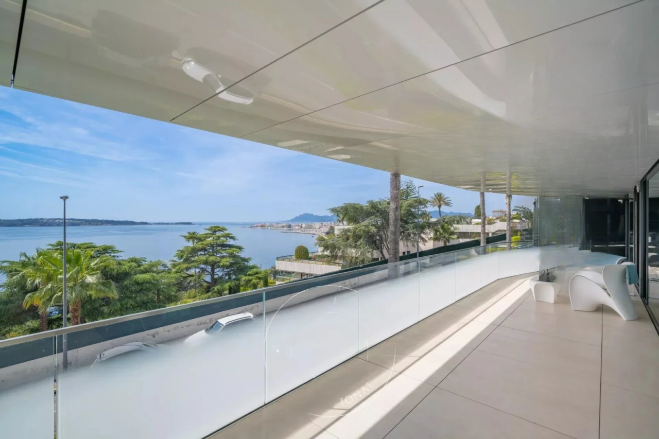 Wohnung in Cannes, Frankreich, 225 m² - Foto 1