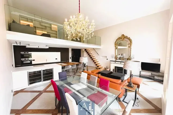 Flat in Cannes, France, 150 m² - picture 1