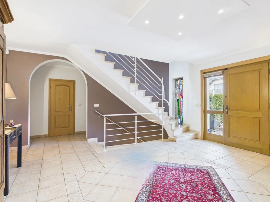Flat in Luxembourg, Luxembourg, 260 m² - picture 1