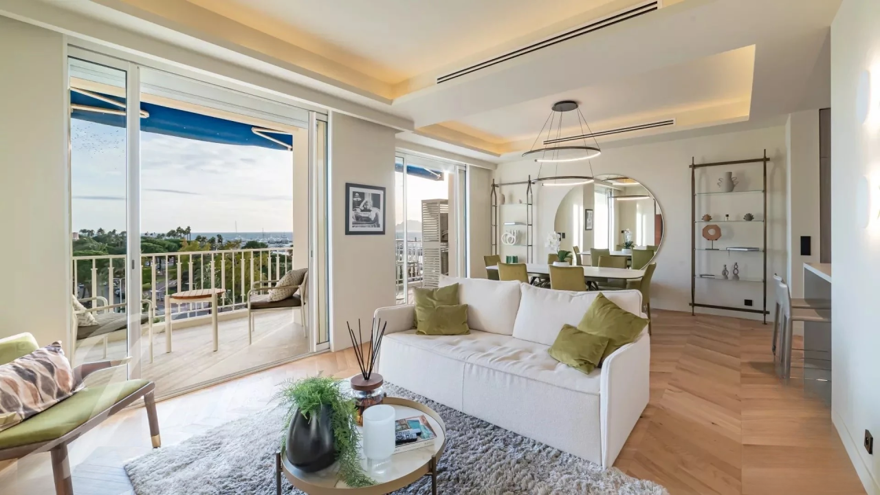 Wohnung in Cannes, Frankreich, 99 m² - Foto 1