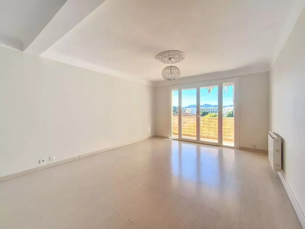 Wohnung in Cannes, Frankreich, 70 m² - Foto 1