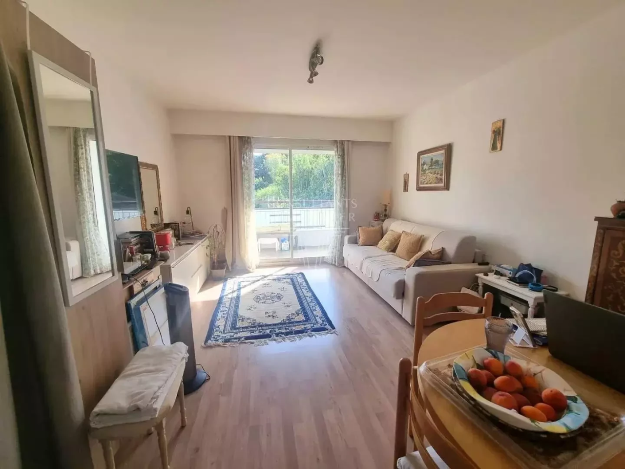 Flat in Cannes, France, 29 m² - picture 1