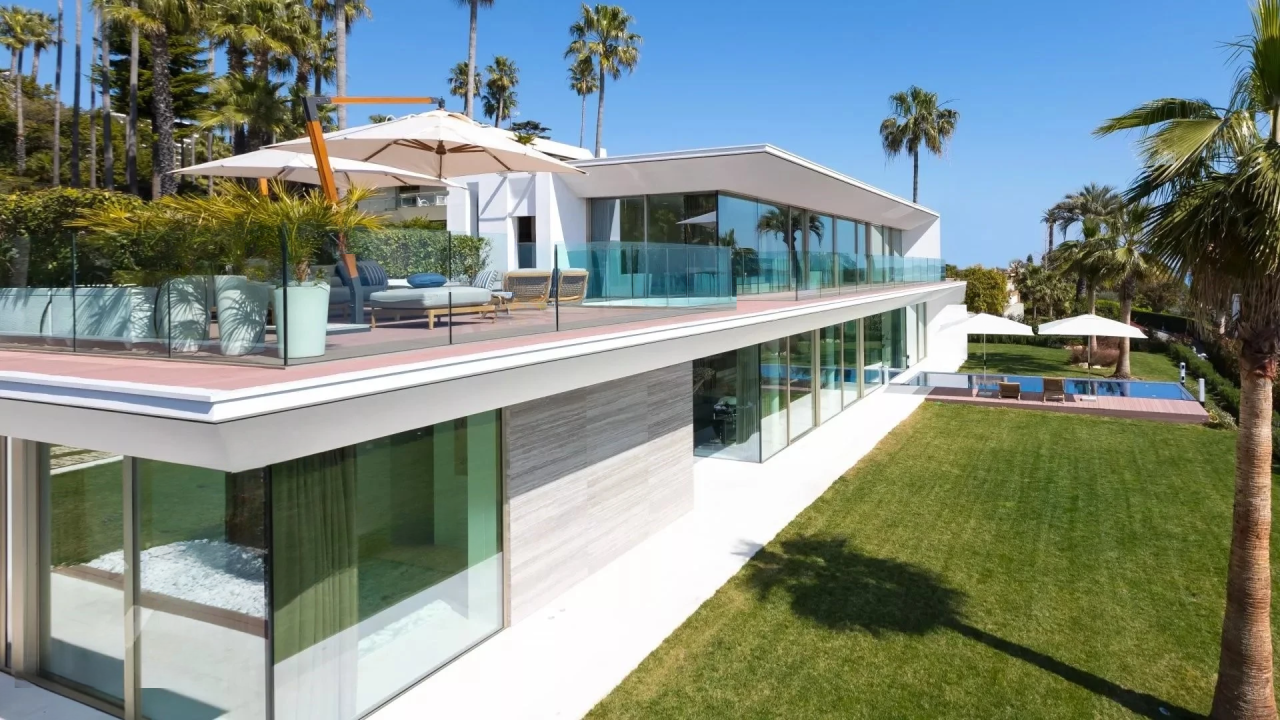 Wohnung in Cannes, Frankreich, 500 m² - Foto 1