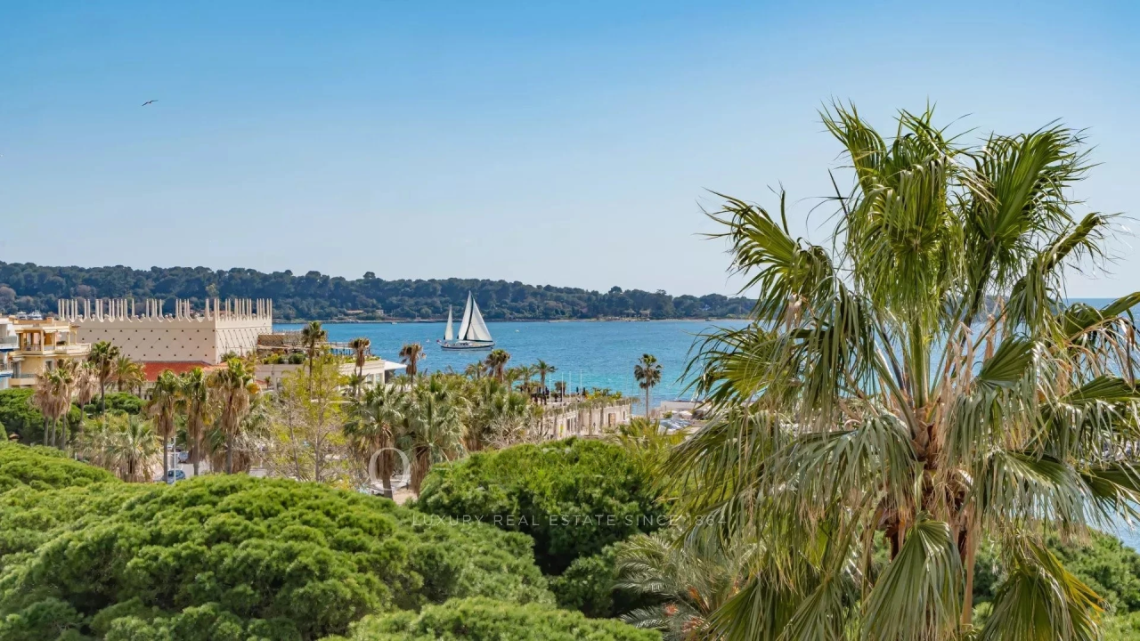 Appartamento a Cannes, Francia, 160 m² - foto 2