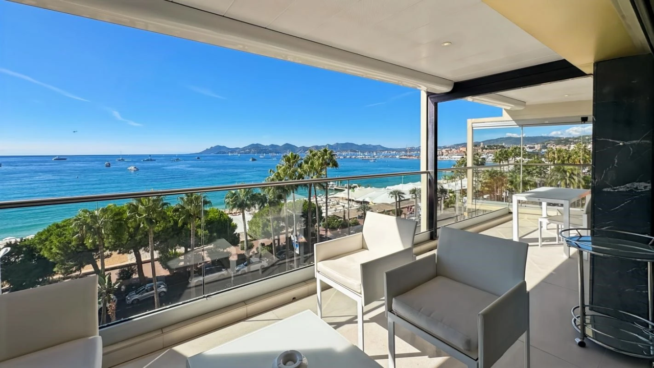 Appartamento a Cannes, Francia, 130 m² - foto 2