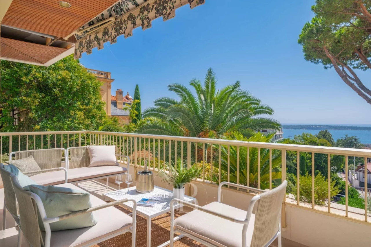 Flat in Cannes, France, 121 m² - picture 2