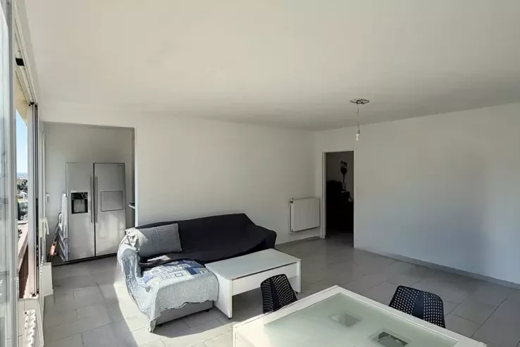 Flat in Cannes, France, 60 m² - picture 2