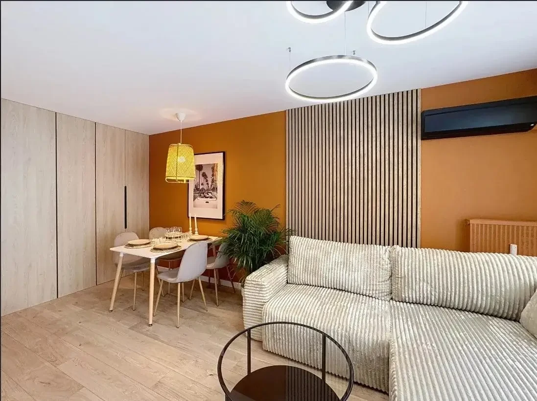 Flat in Cannes, France, 31 m² - picture 3