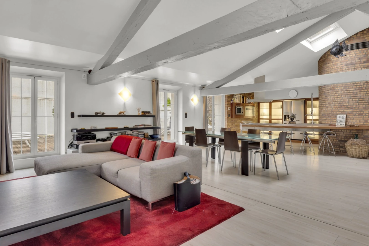 Flat in Cannes, France, 160 m² - picture 3