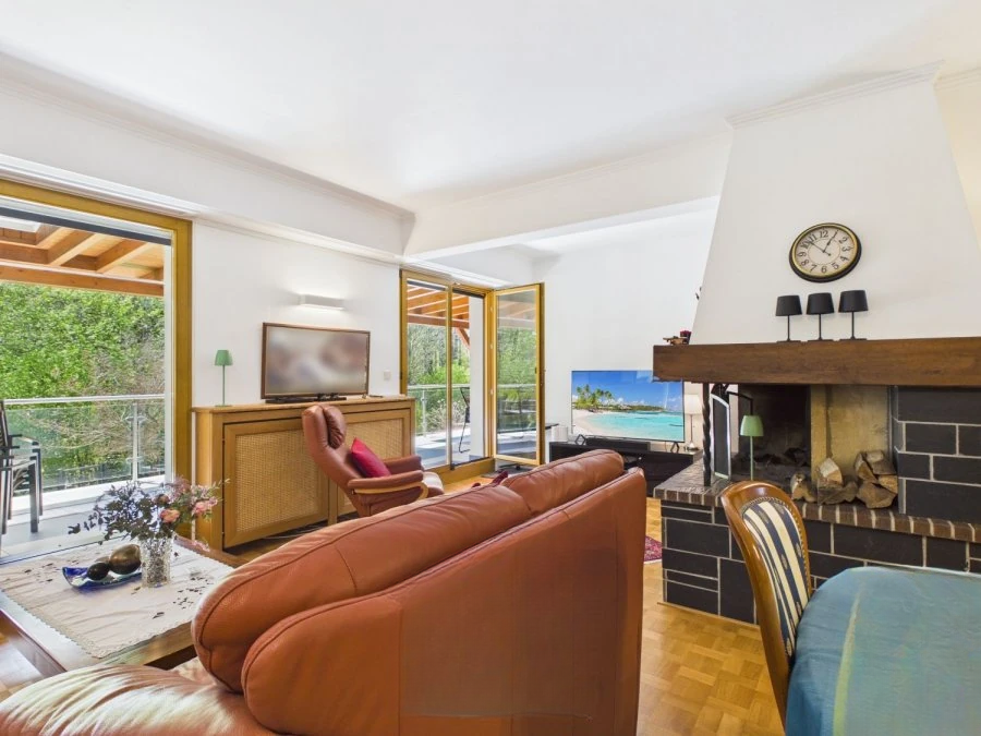 Flat in Luxembourg, Luxembourg, 260 m² - picture 4