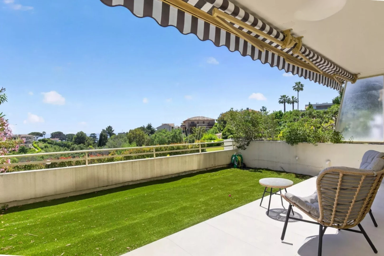 House in Cannes, France, 78 m² - picture 4