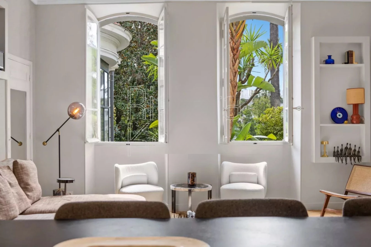 Flat in Cannes, France, 100 m² - picture 4