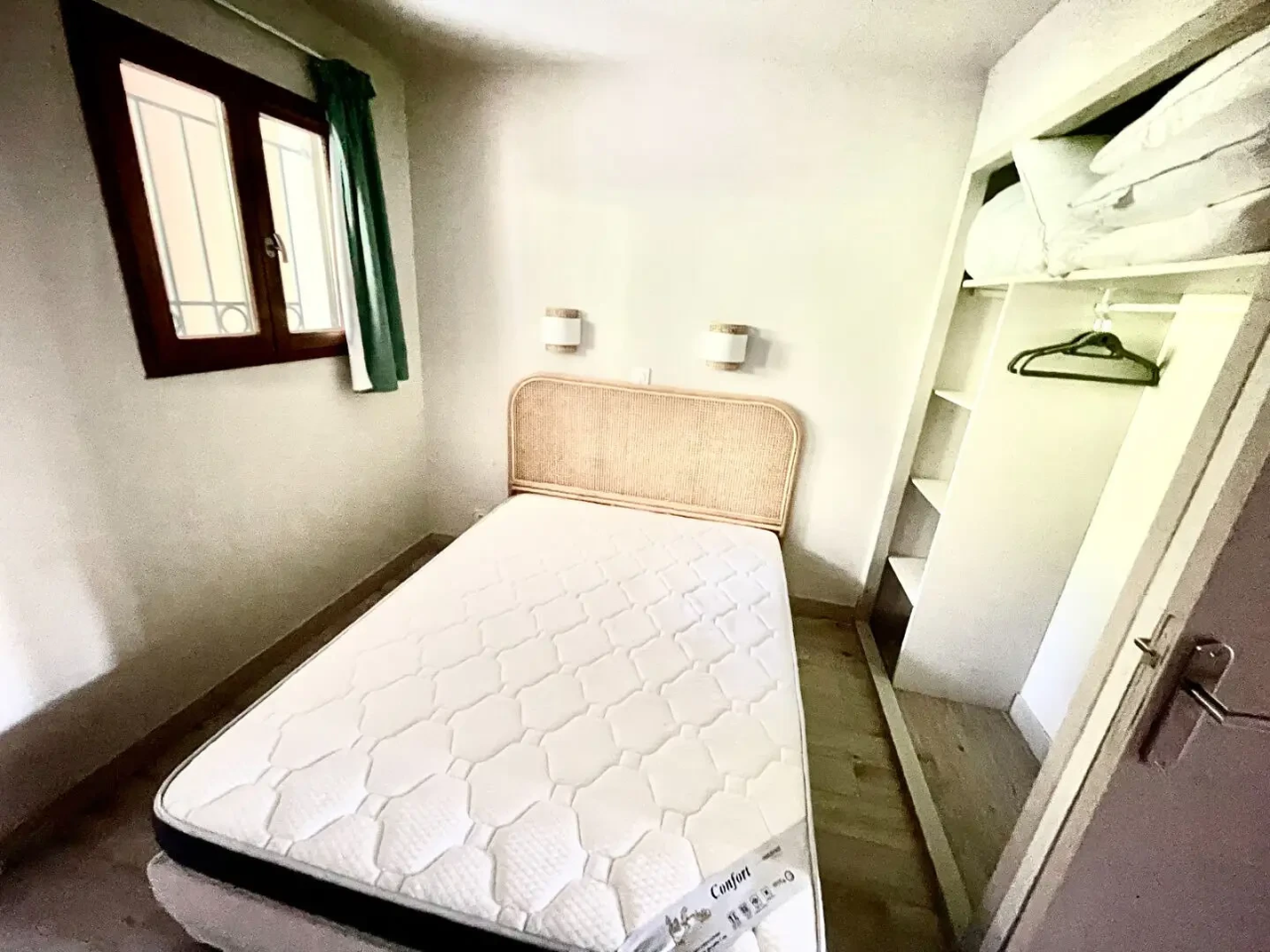 Flat in Cannes, France, 26 m² - picture 4