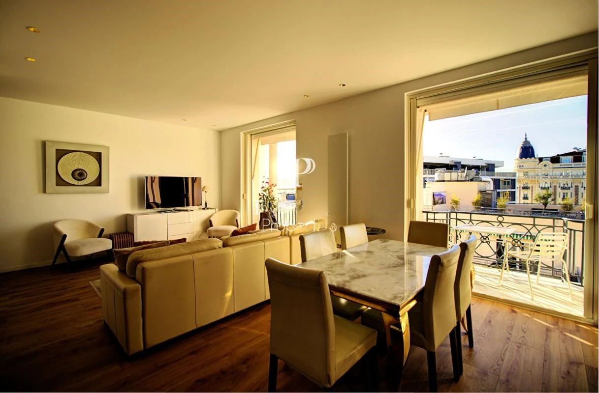 Flat in Cannes, France, 71 m² - picture 4